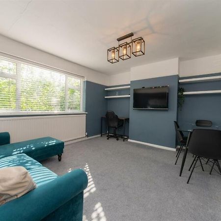 Appartamento Vibrant & Stylish Mill Hill East Pad Hendon Esterno foto