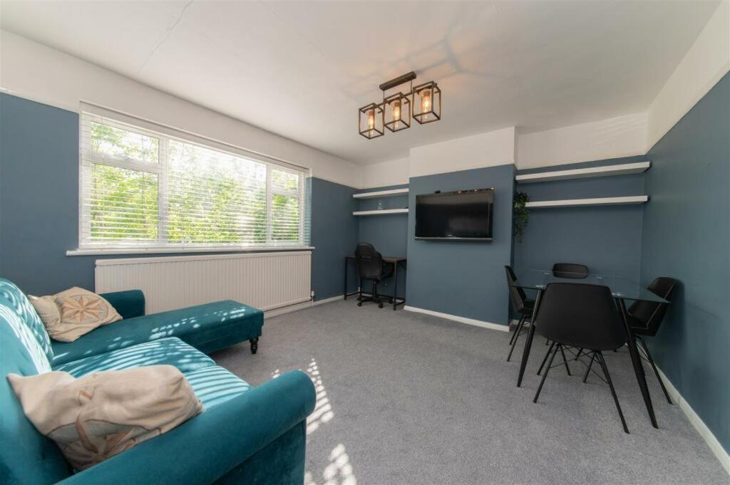 Appartamento Vibrant & Stylish Mill Hill East Pad Hendon Esterno foto